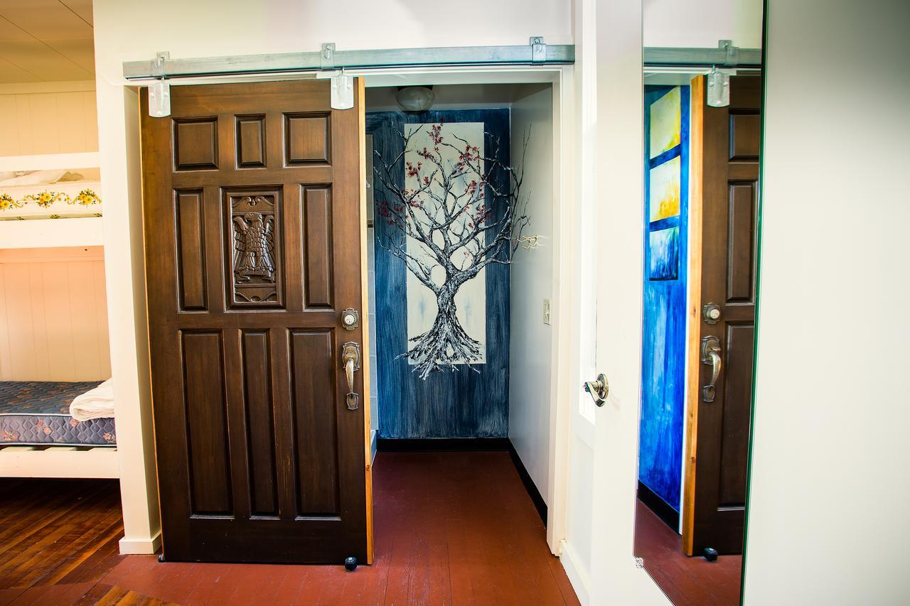 Eastsound Golden Tree Hostel מראה חיצוני תמונה